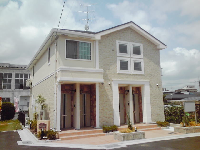 ピュア　ファウンテン　ヴィラⅢ 外観