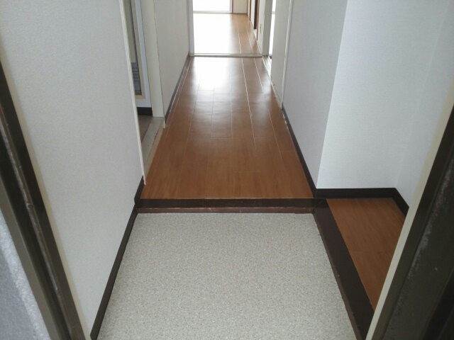 ヴィラサンライズ 玄関