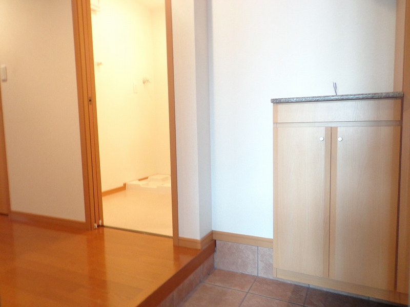 ファ－ストエステ－ト 玄関