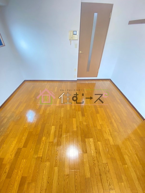 コンティニュー千代崎 リビング