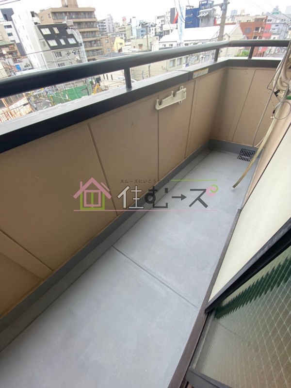 コンティニュー千代崎 ベランダ