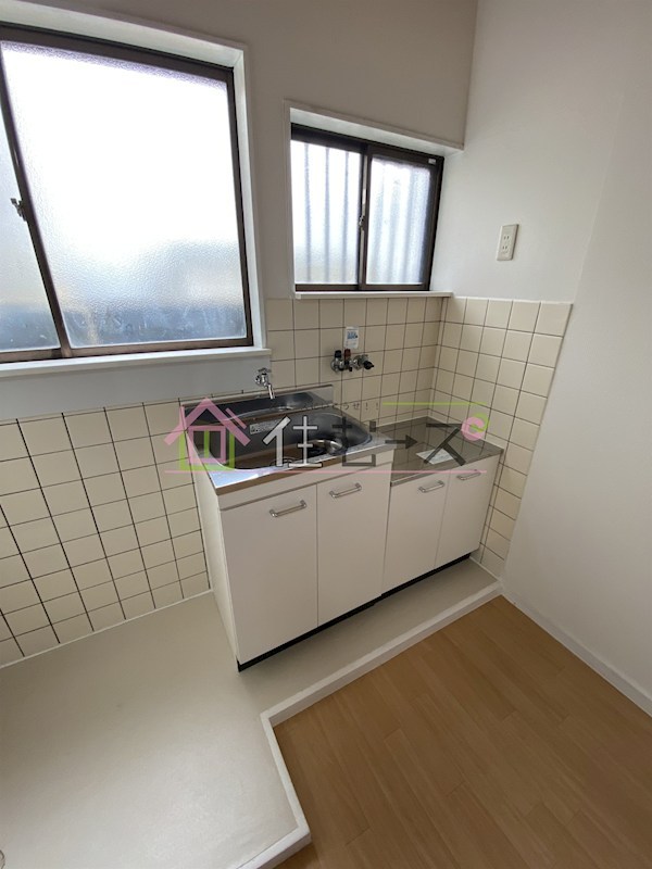 梅南2丁目7番地32（地番）共用住宅 キッチン