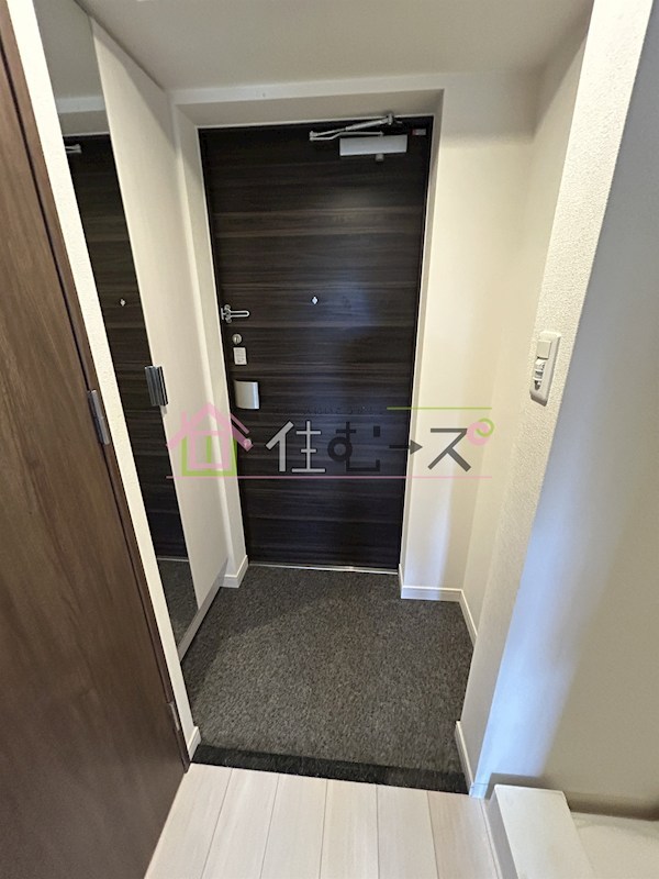 プレサンス上町台夕陽丘 玄関