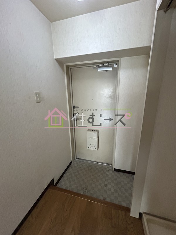 ラーク浜田ビル  玄関