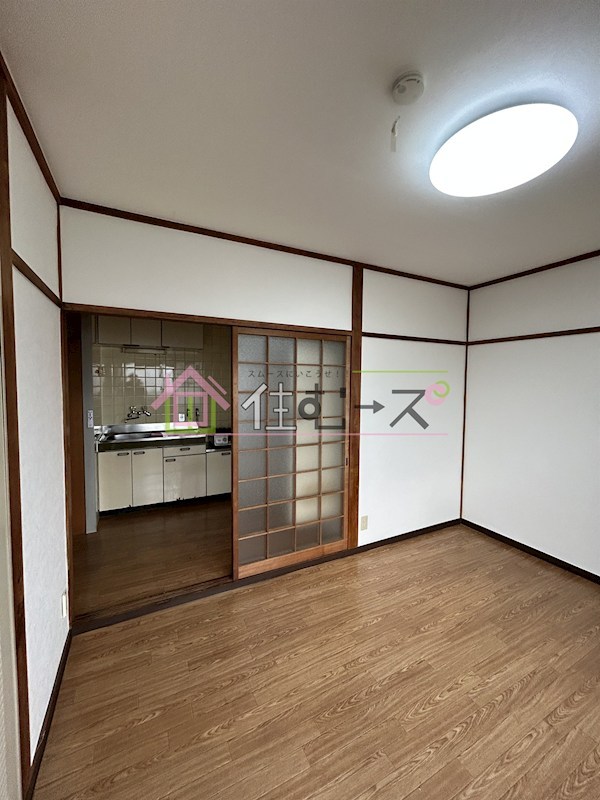 第一文の里ビル リビング