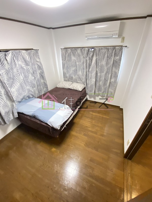 西成区岸里戸建 ベッドルーム