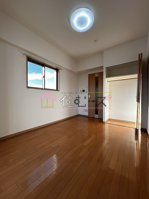 エステムコート梅田・天神橋リバーフロント リビング