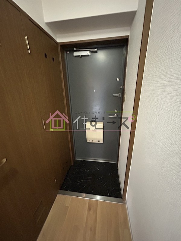 ホワイエ阪南 玄関