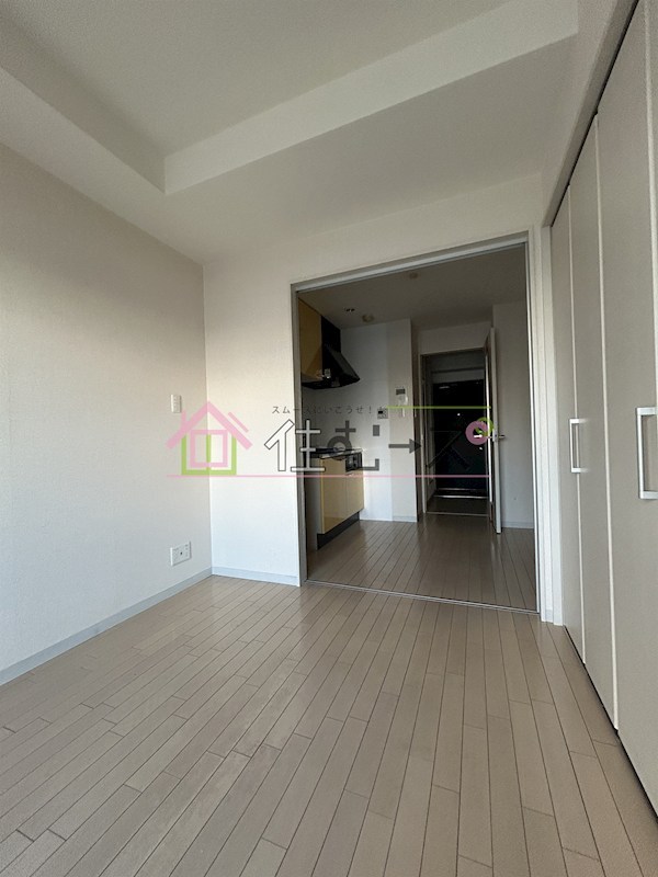 クレイドル西田辺 リビング