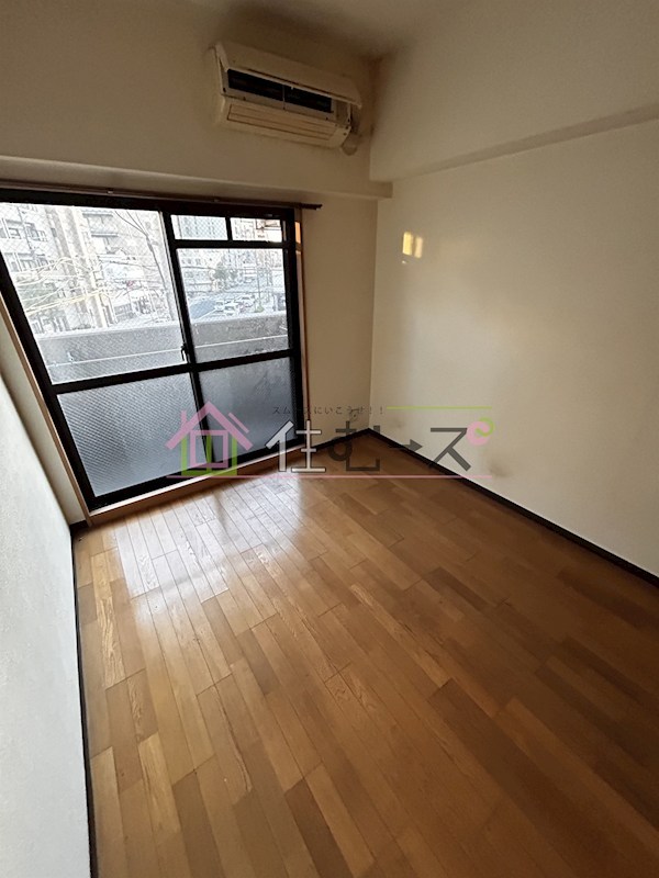 ジュネーゼ梅田北プラウディア ベッドルーム