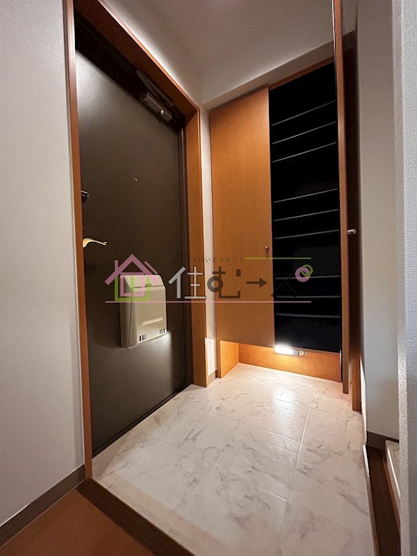 アスティナ天神橋 玄関