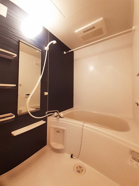 ソレイユⅢ 風呂画像