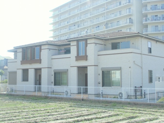 フェリーチェ 外観