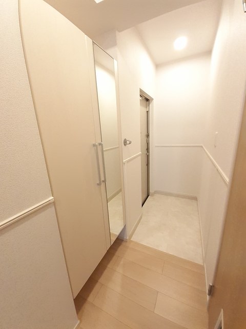 ミッテ　１号館 玄関