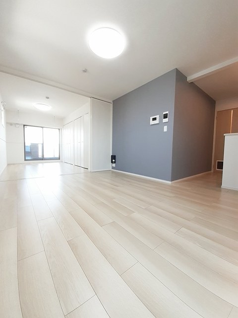 ミッテ　１号館 リビング