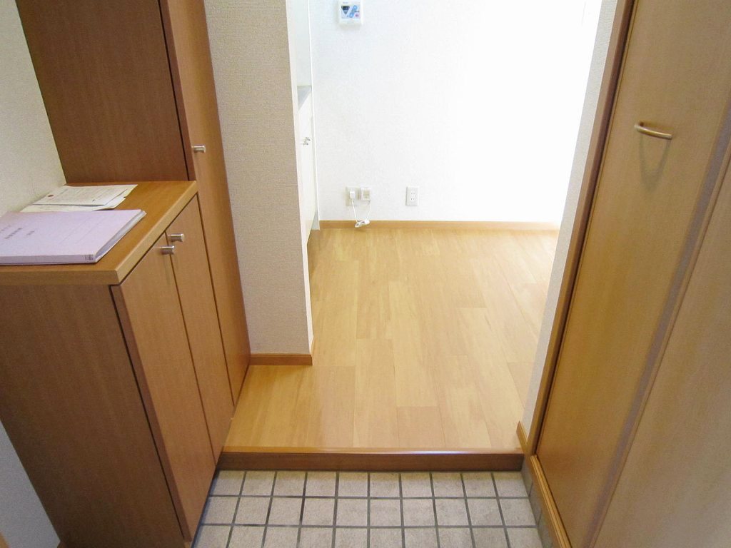 ヴィラ　ナカヤマ 玄関