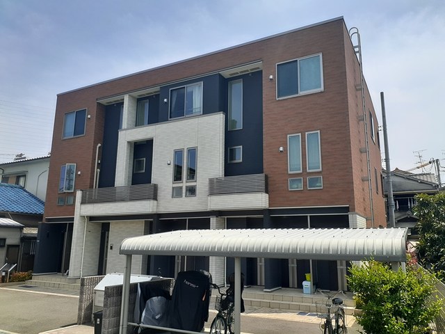 カメリア　サザンカ 外観