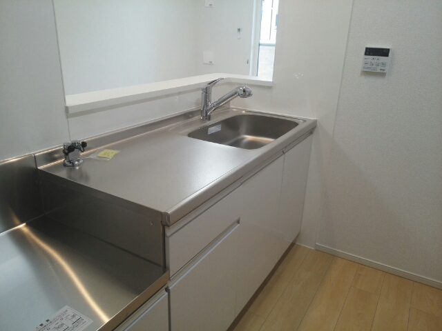 プラストサイド キッチン