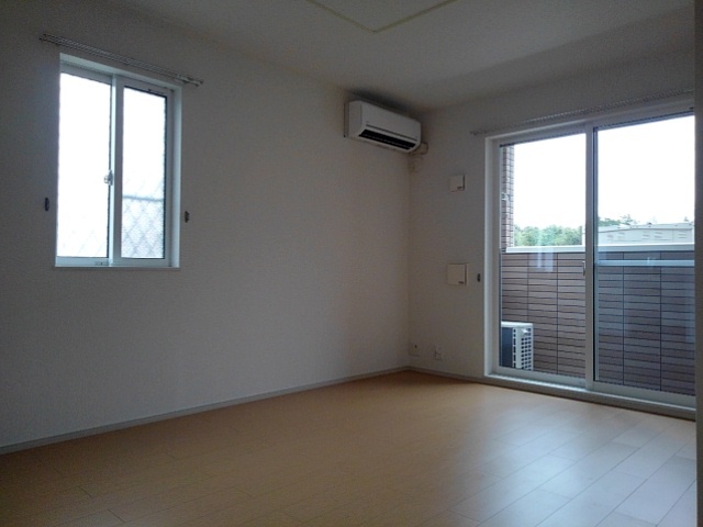 ヴィラ　サローネ その他1