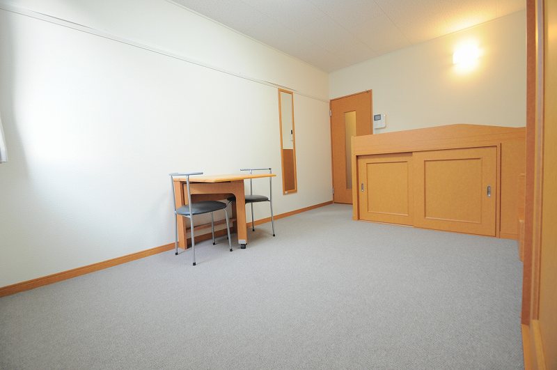 レオパレス多田Ⅰ リビング