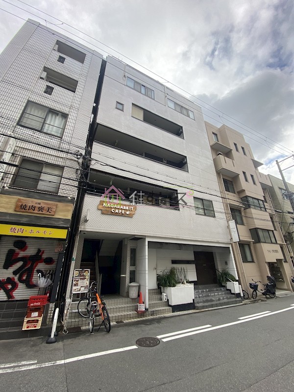 アンシャンテビル 外観