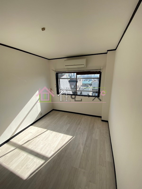 OLA COURT西田辺 ベッドルーム