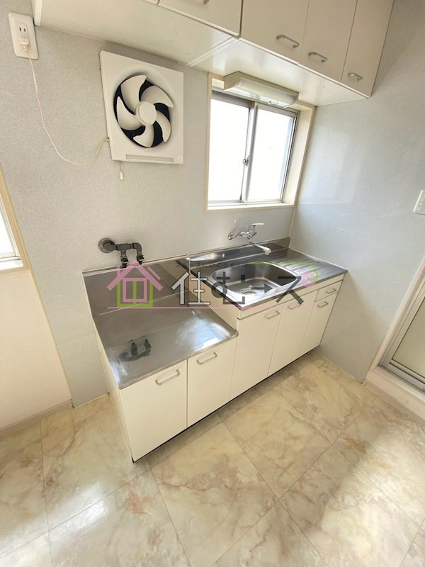 パルミエール岸里 キッチン