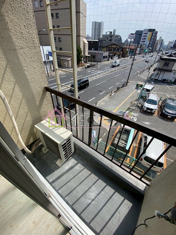 パルミエール岸里 ベランダ