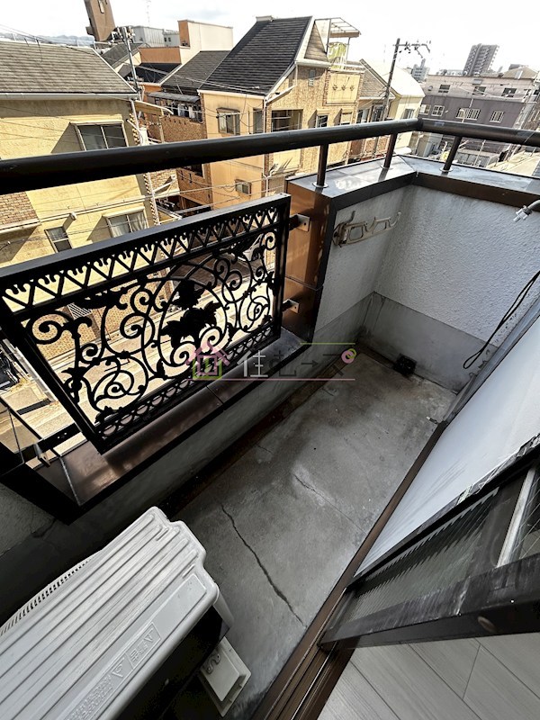 ロイヤル巽 ベランダ