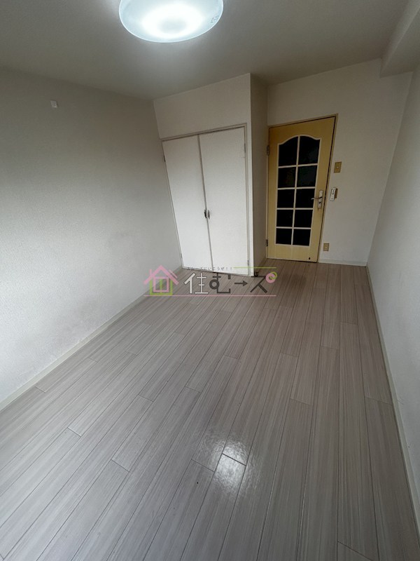 ロイヤル巽 リビング