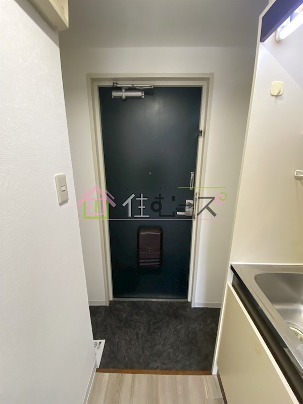 グランドムール都島 玄関