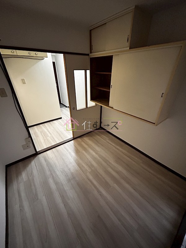 トーエー玉造第2ビル リビング