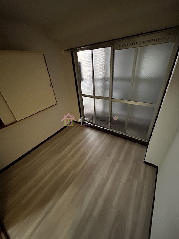 トーエー玉造第2ビル ベッドルーム