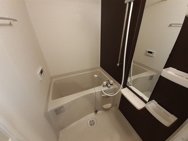 エストレージャ 風呂画像