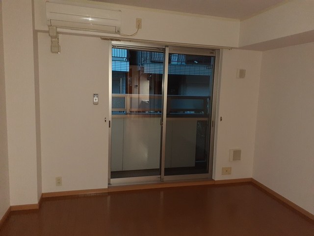 グラース・ジェルメ リビング