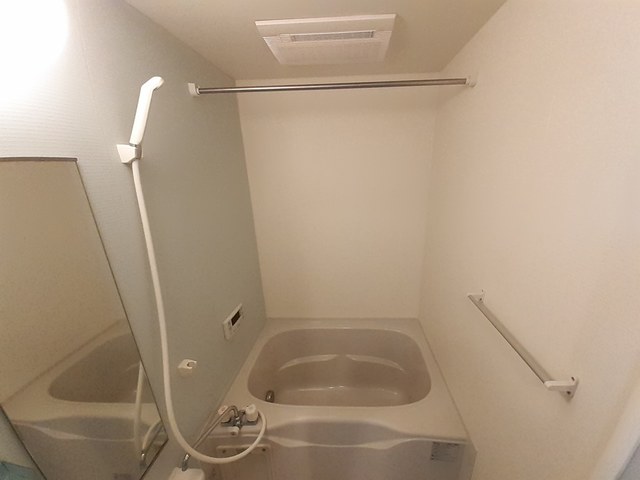 グラース・ジェルメ 風呂画像