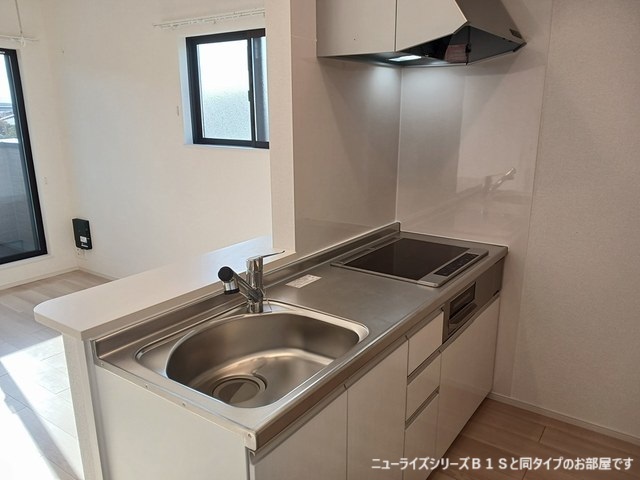 ＳＵＮＲＩＳＥ キッチン