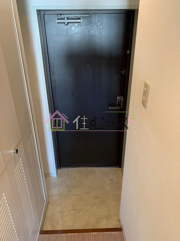 メロディーハイム淡路 玄関