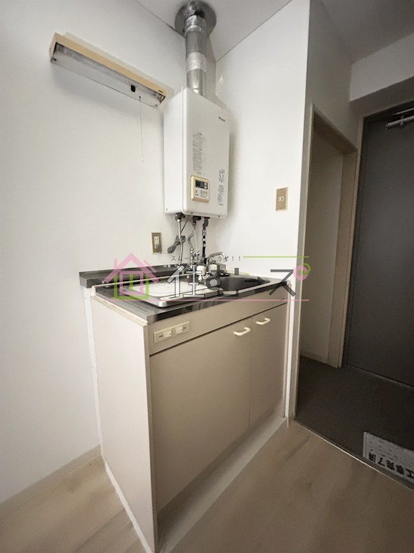 グリシーヌ弁天町 キッチン