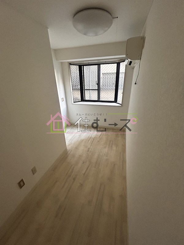 グリシーヌ弁天町 ベッドルーム