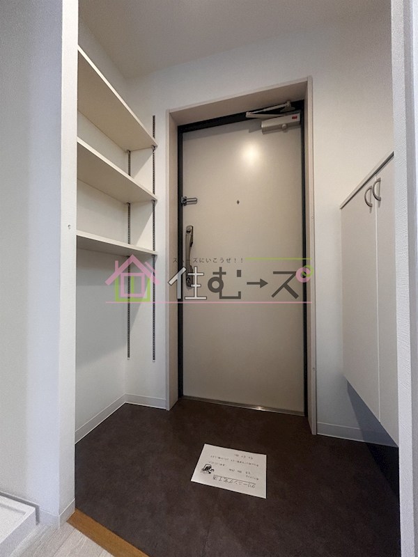 エグゼ弁天町 玄関