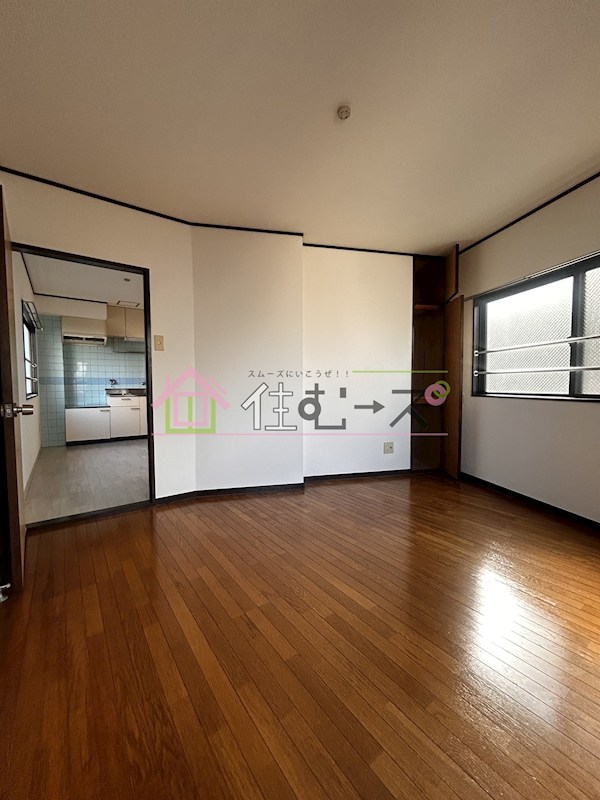 ボンジュール南市岡 リビング