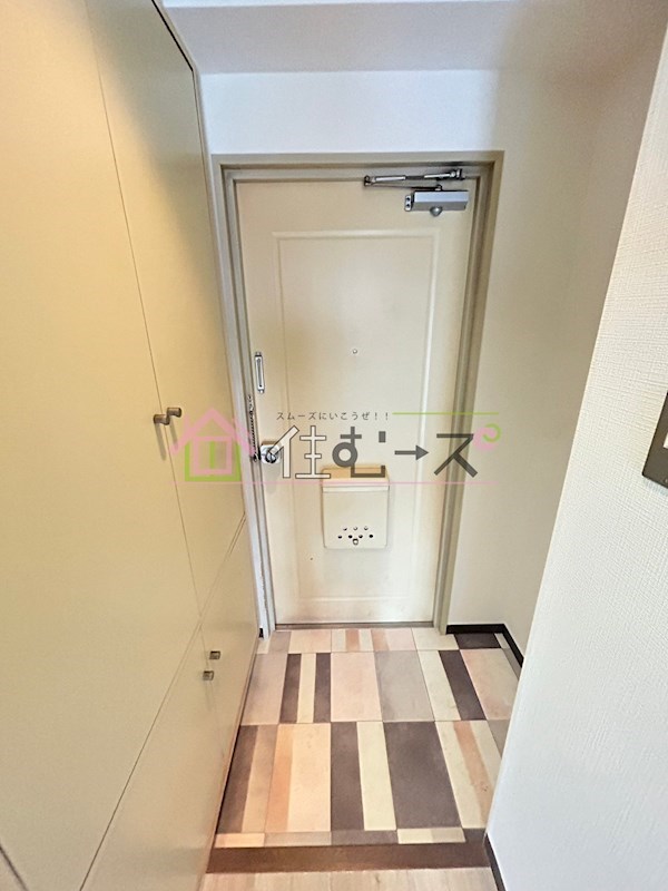 アミルⅢ番館 玄関