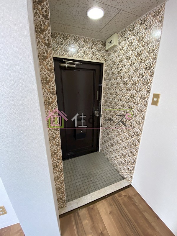 ヴィラ御崎 玄関