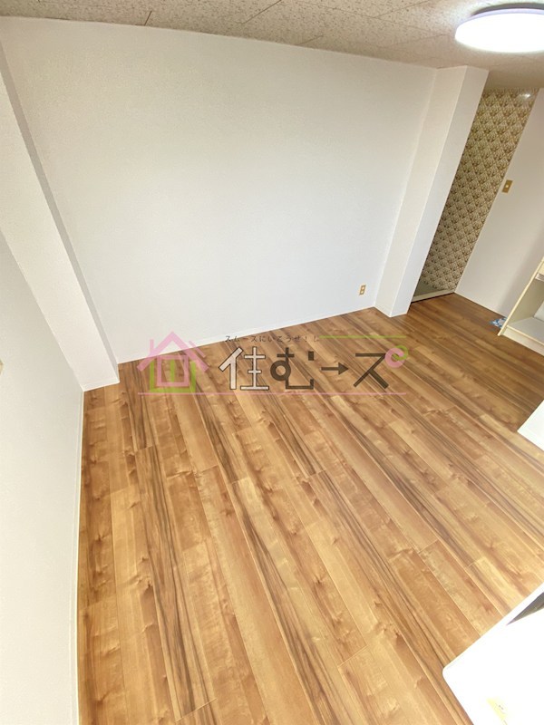 ヴィラ御崎 リビング