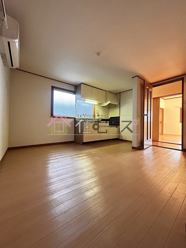 ノワール梅香 リビング