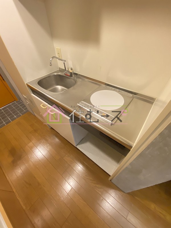 メネダス キッチン