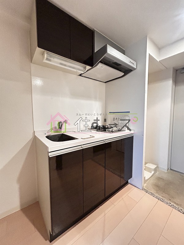 エステムコート難波WESTSIDEⅢドームシティ キッチン