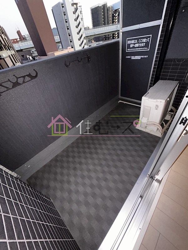 レジュールアッシュ九条 ベランダ