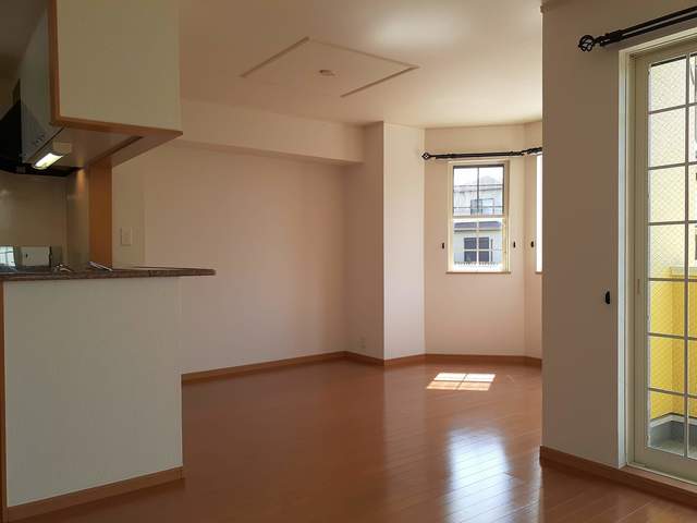 フォーリスト　ベル リビング